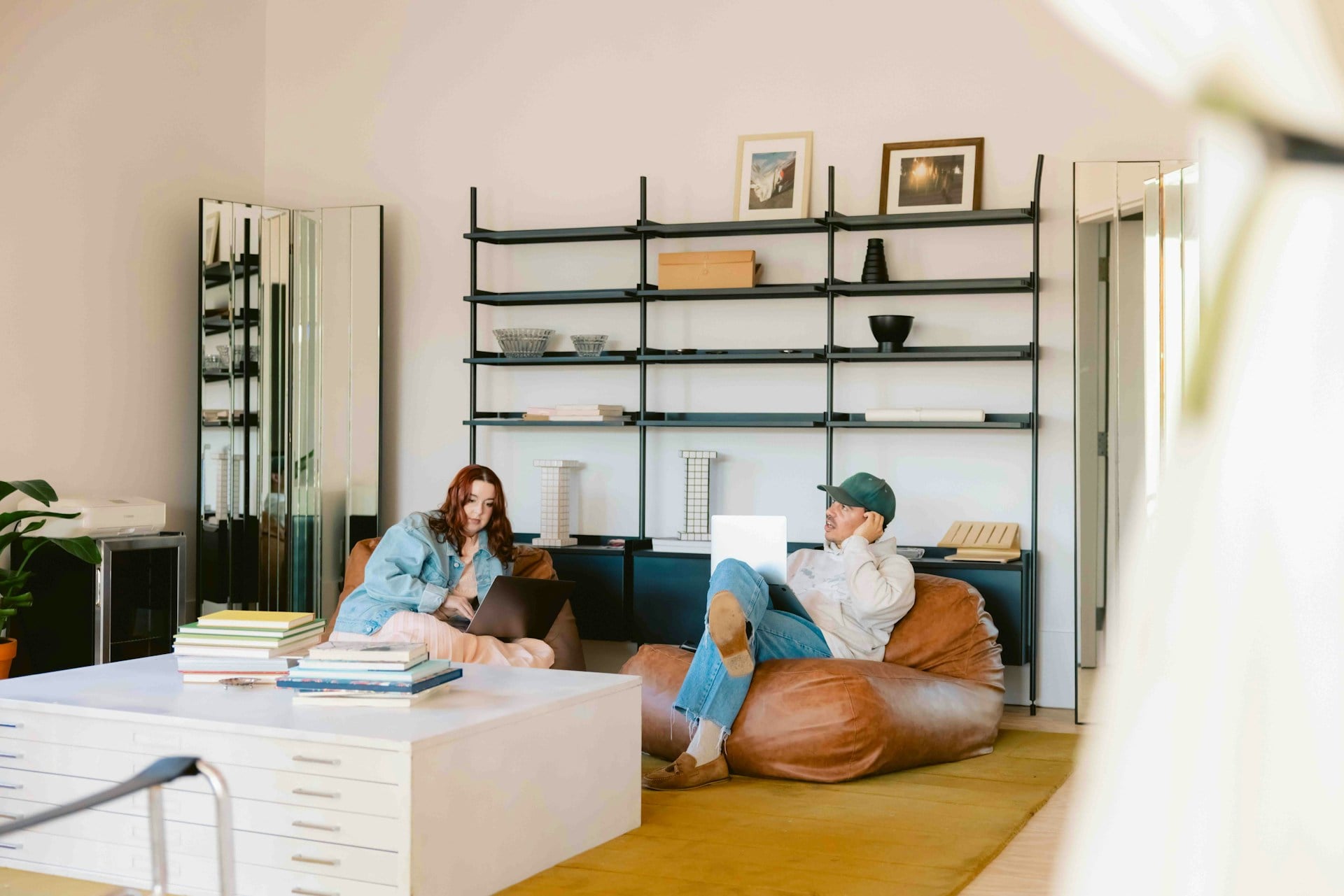 Fill out the certificate of location